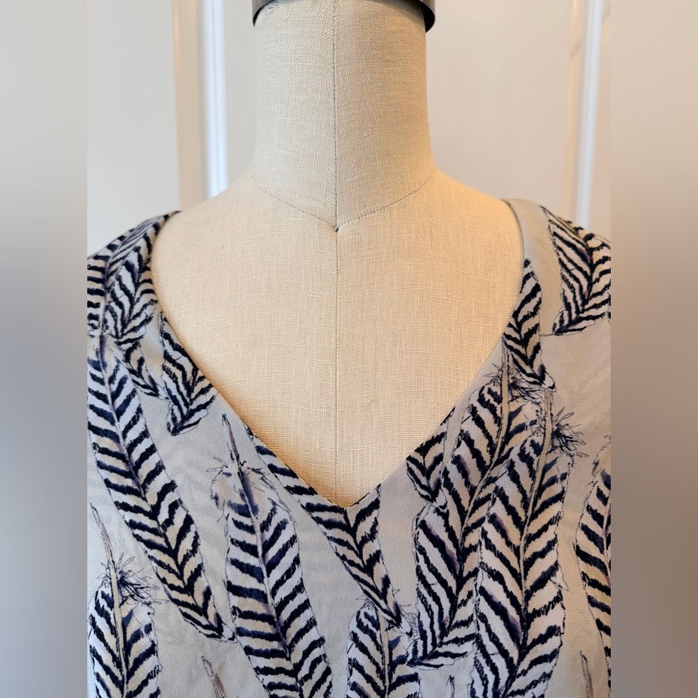 Sheer Feather Print Blouse Small Boho Flowy V Neck Neutral Lightweight Top - Picture 3 of 6